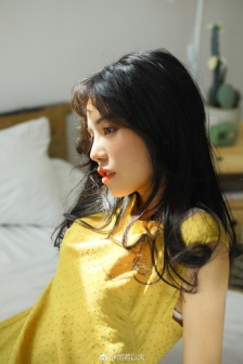 热线女孩免费观看